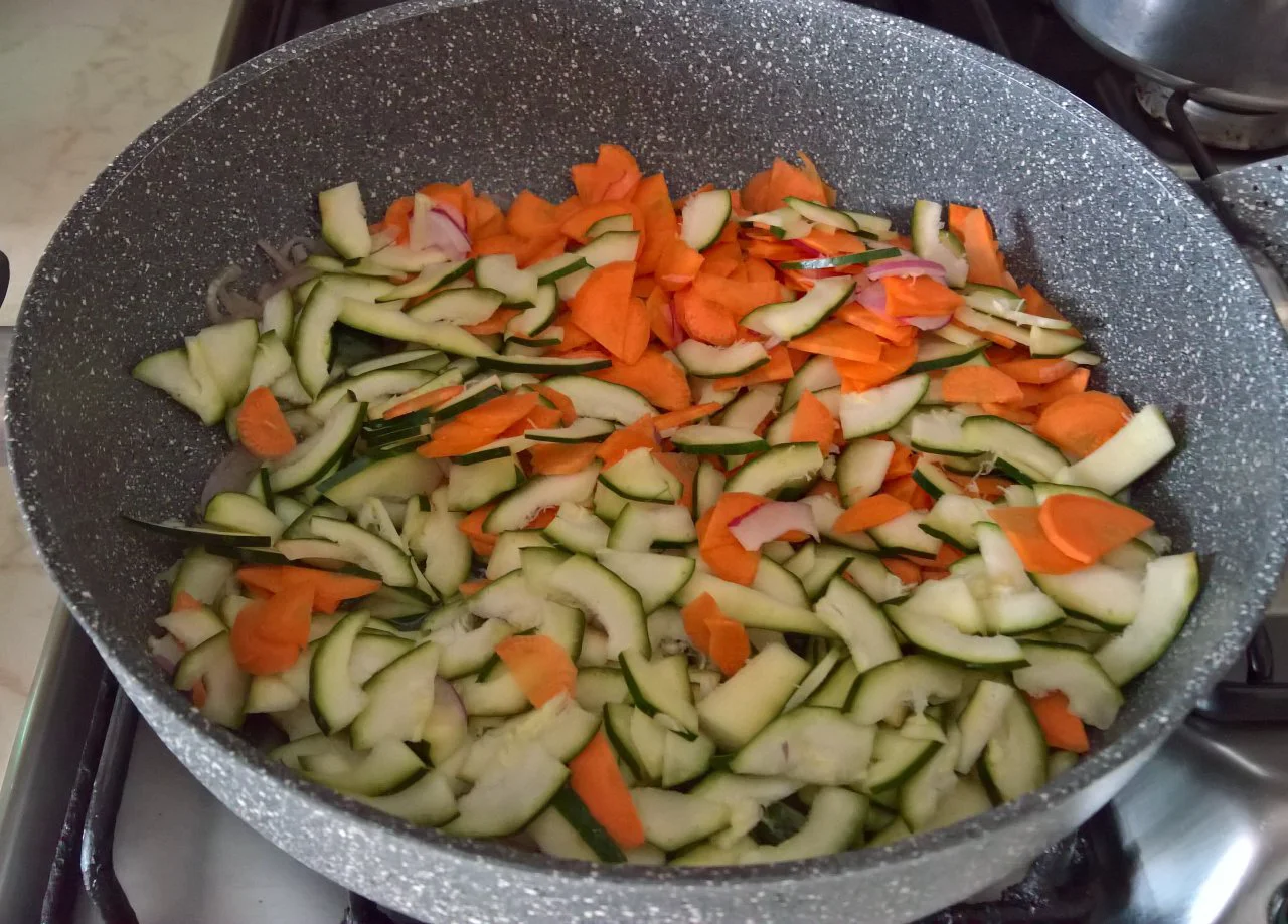 spaghetti con verdure con cremolata alla cannella